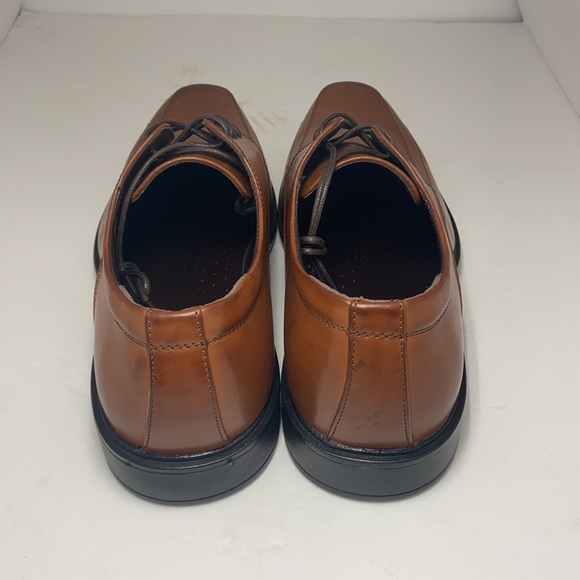 NWOT - Kenneth Cole New York Magic - Picture 3 of 9